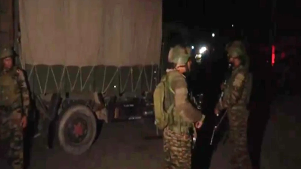 Crossfire in the Valley: Gunbattle Erupts in Central Kashmir