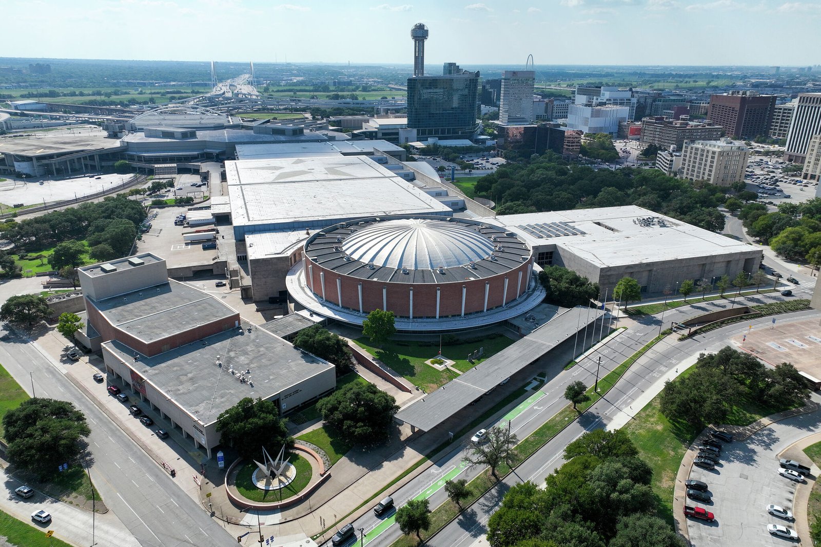D-FW Business Outlook: High-Stakes Summits and Economic Pivots Define a Watershed Week