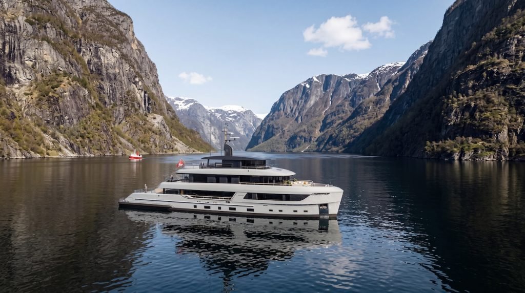 Defying the Horizon: Bering Yachts Unveils the Revolutionary Bering 130 Vector