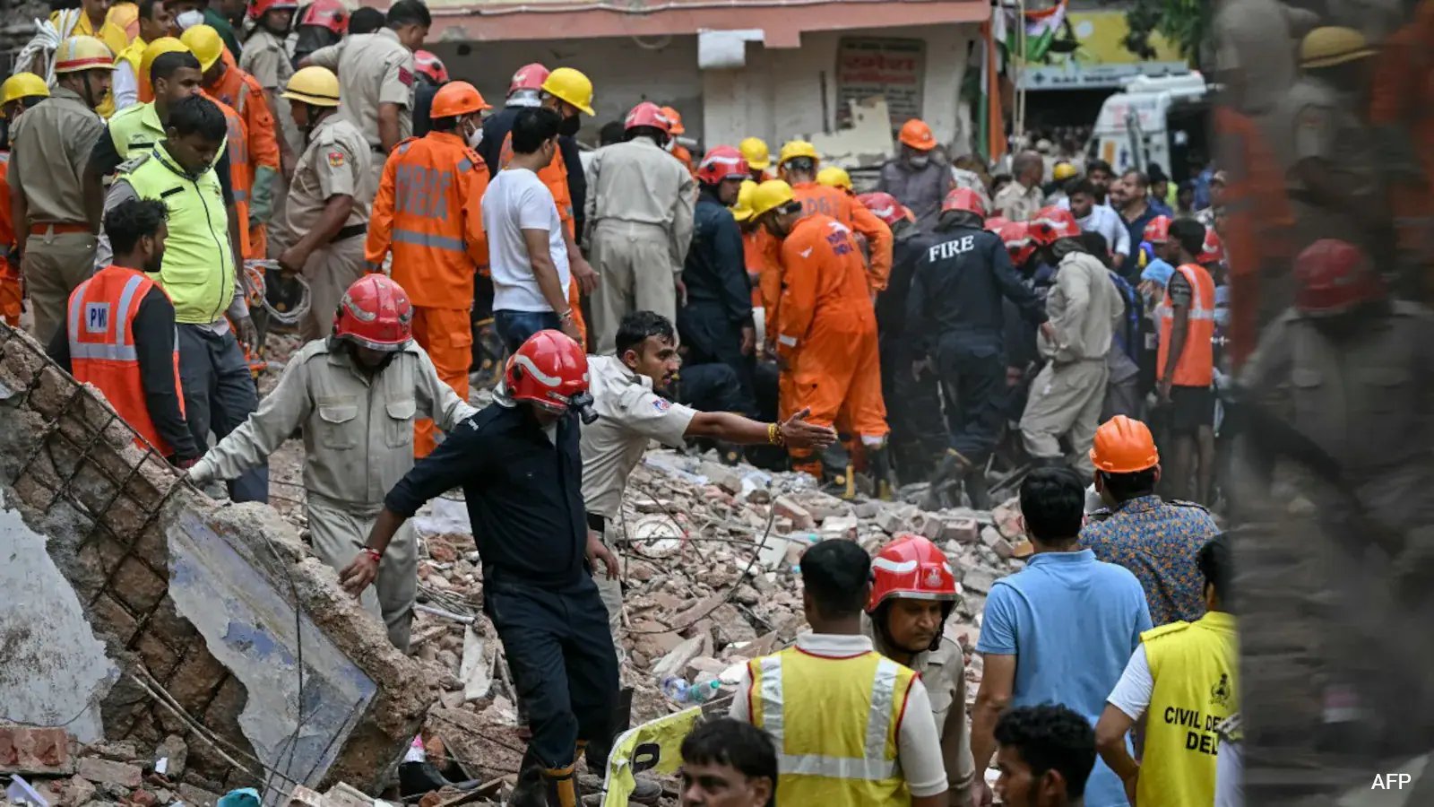 Delhi’s PG Powderkeg: LG Orders Week-Long Safety Audit Following Building Collapse