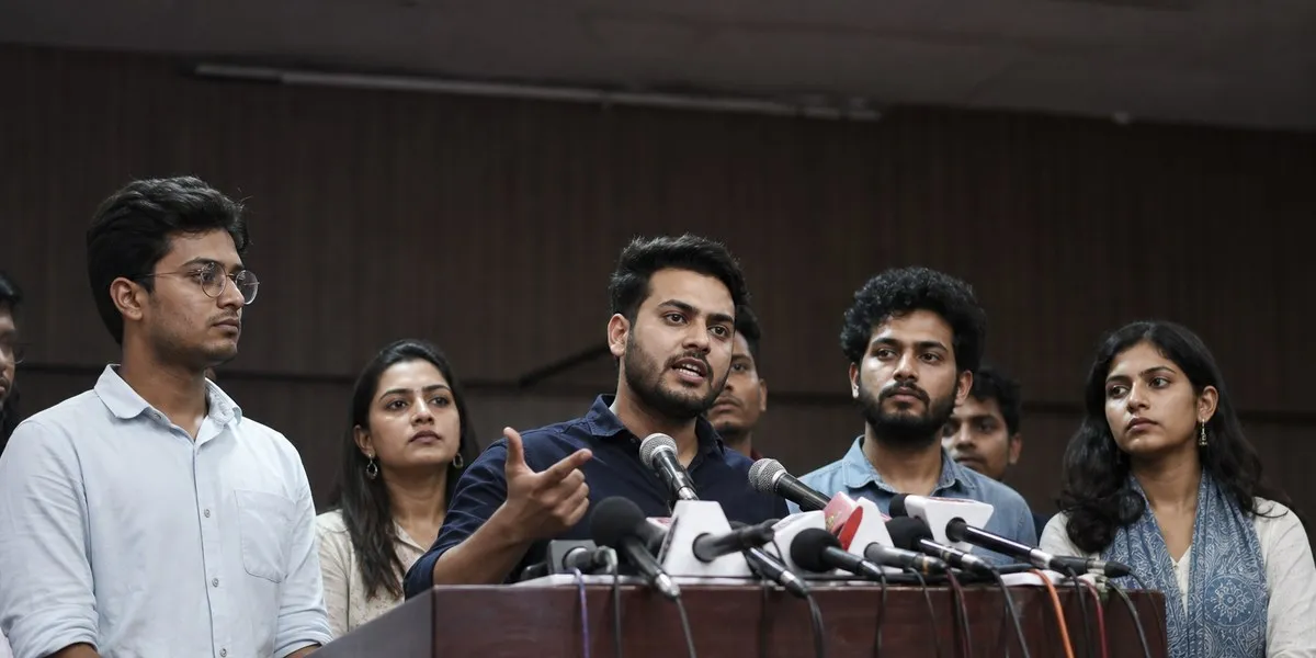 Election Commission Standoff: Indian Youth Vanguard Threatens Nationwide Unrest