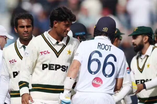 England and Pakistan Rewrite History Books with Rare 138-Year Feat
