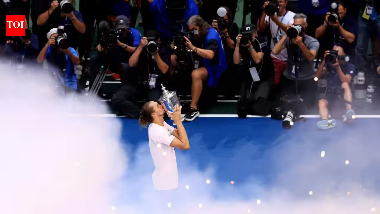 Fury at Flushing Meadows: Outraged Fans Blast Commentator for Dismissive Zverev Slight