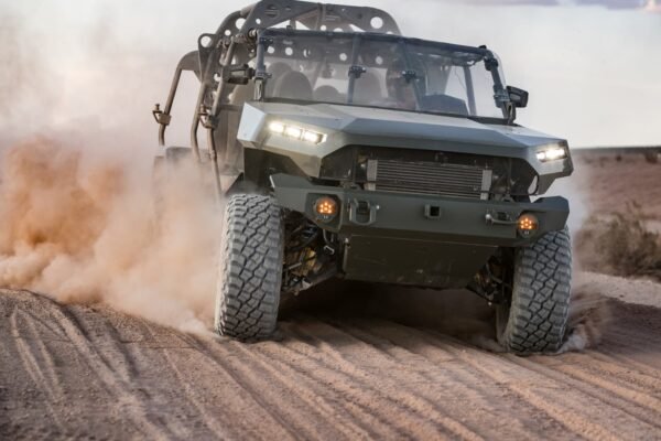 GM, Ford Rivalry Expands Into Defense, Energy