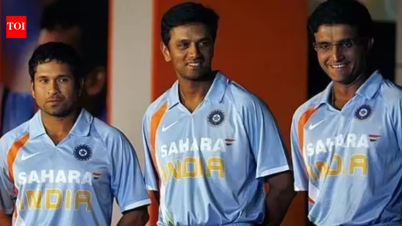 Gavaskar Calls for Iconic Reunion: Legend Urges BCCI to Hand Tendulkar and Dravid Power Roles