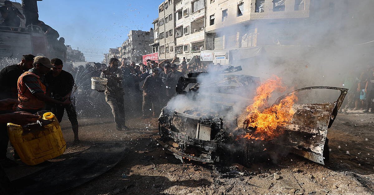 Gaza Health Chief’s Son Among Three Killed in Targeted Airstrikes