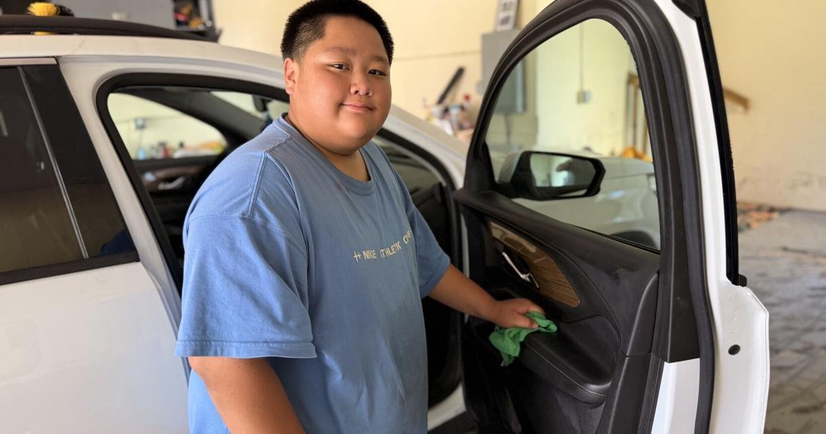 Geneseo Teen Launches New Car Detailing Business