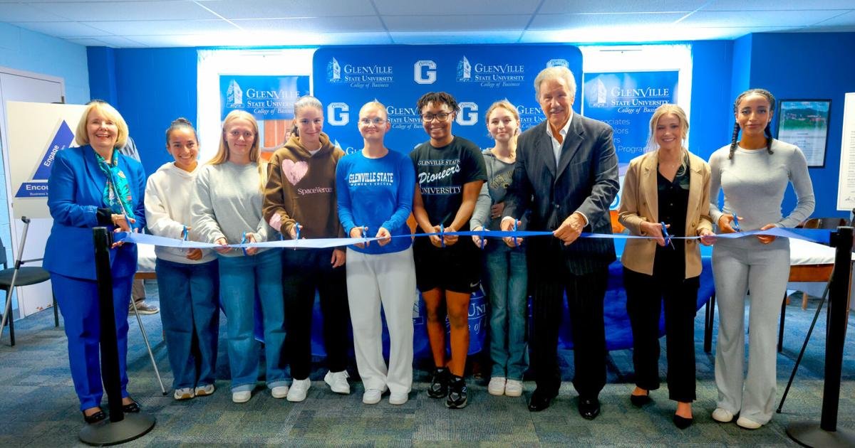 Glenville State Unveils Future of Commerce with Grand Opening of New Business Hub