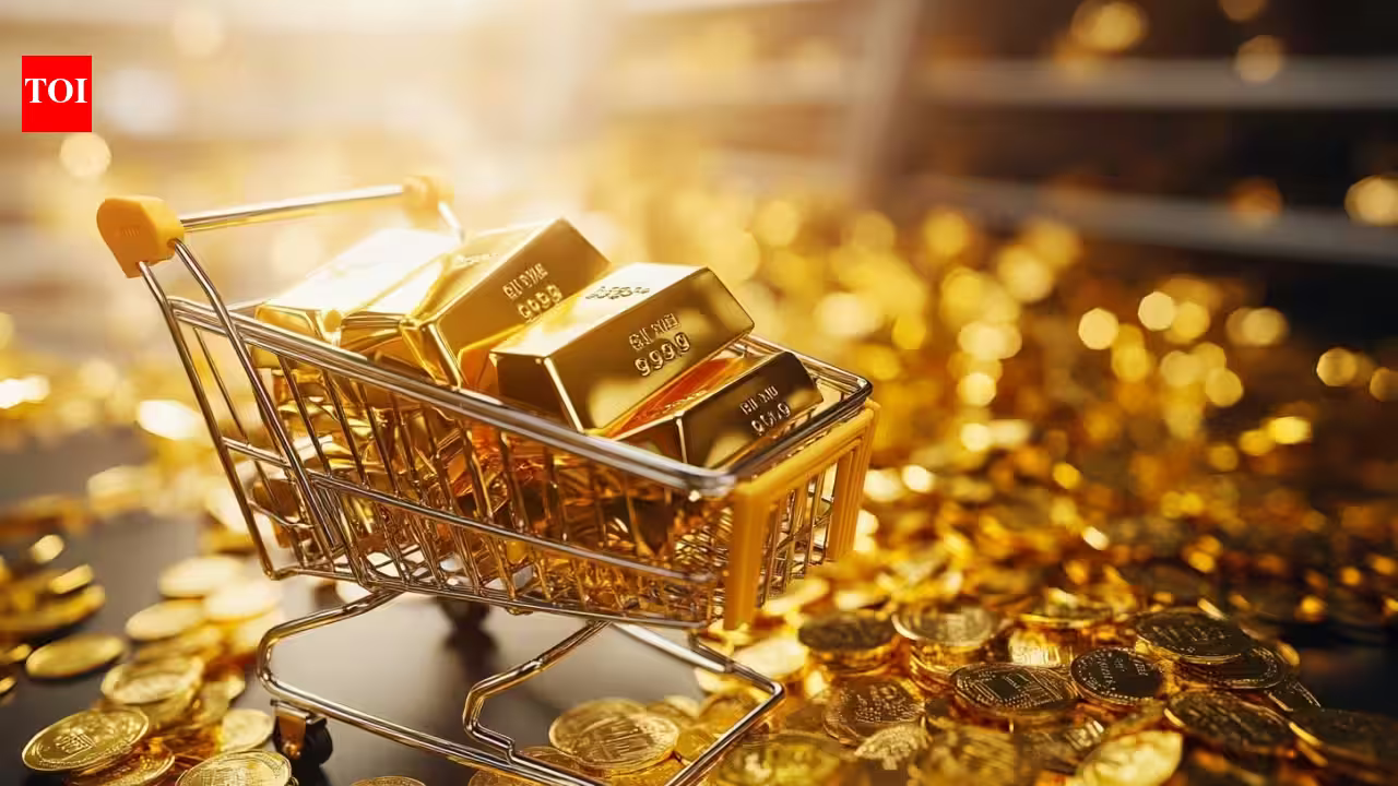 Gold’s Golden Run Hits a Ceiling: Why the Rally May Stall in a Tight Trading Range