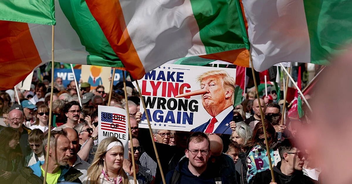 Green Isle, Red Rage: Thousands Denounce Trump’s Irish Homecoming