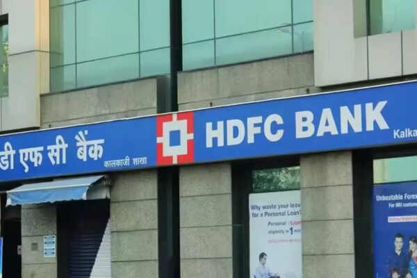 HDFC Bank Shortlists Duo for CEO Throne, Awaits RBI Green Light