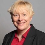 "Havant Thicket Takes Center Stage: Environment Secretary Touts New Reservoir as Key to Drought-Proofing Britain"