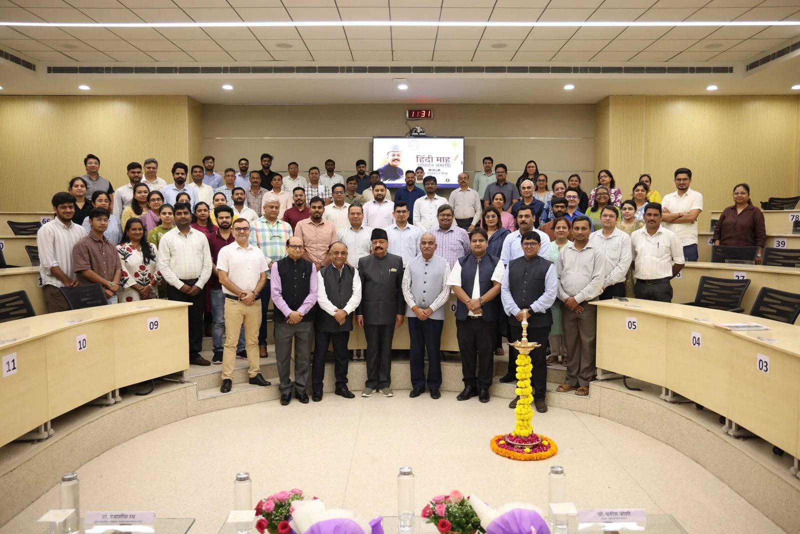 Hindi Connected Nation During The Freedom Movement : Dr.Vedprakash Mishra.