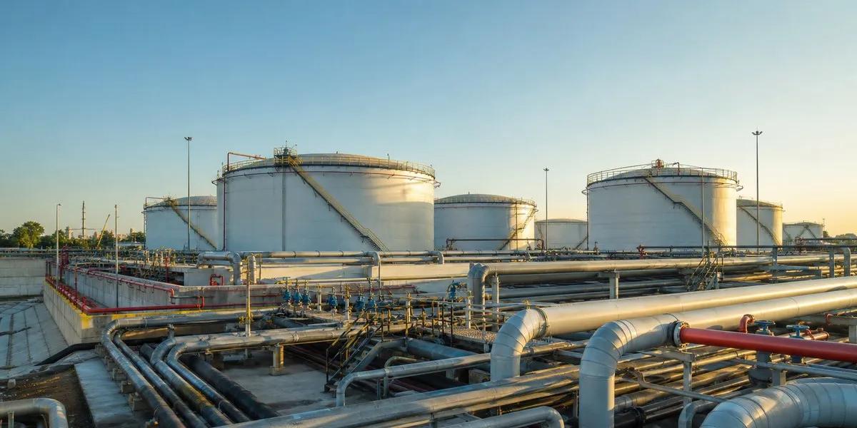India Tilts West: New Delhi Shifts Crude Strategy to Boost Middle East Imports