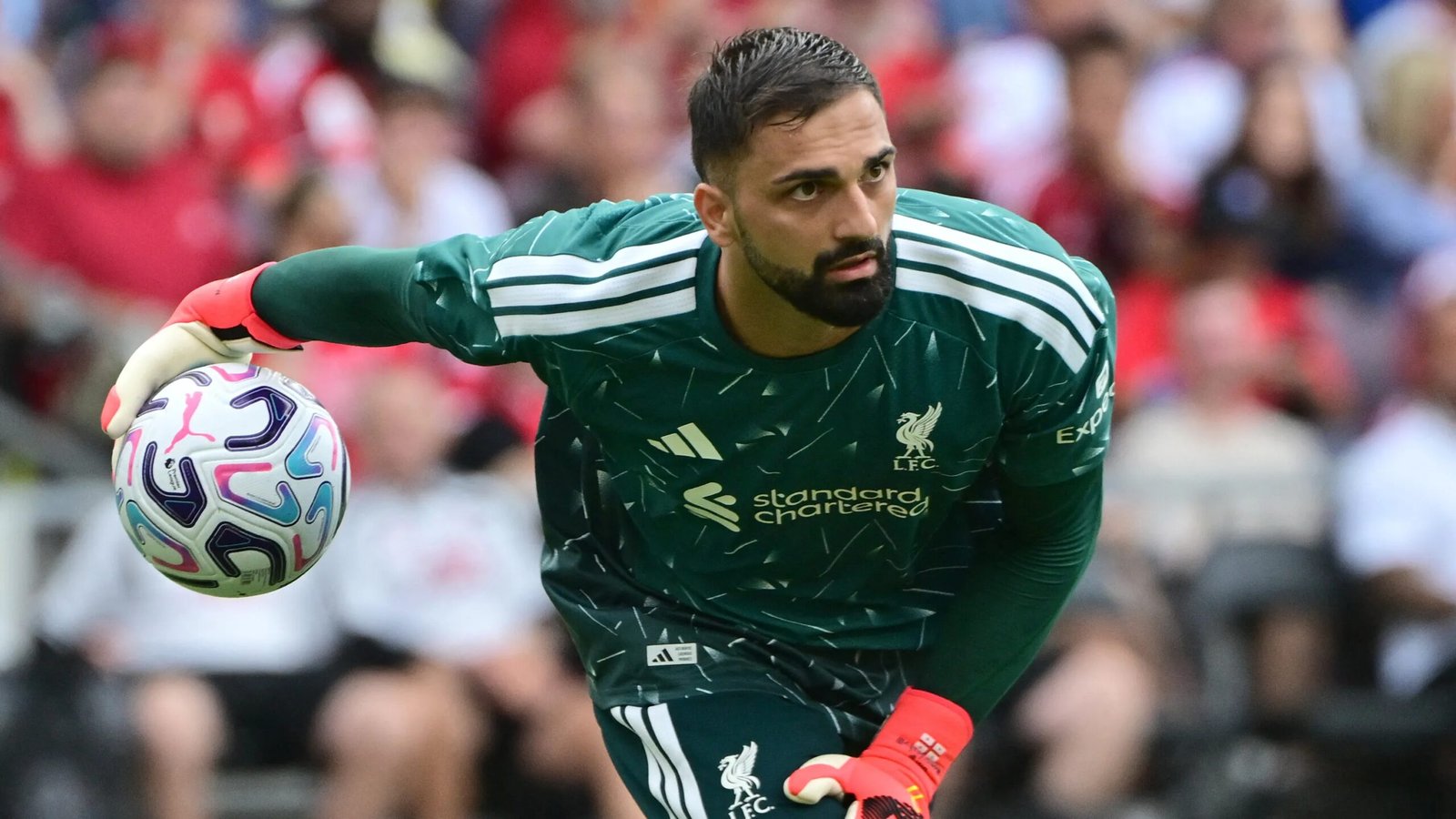 Iraola Confirms Mamardashvili’s Spurs Audition as Liverpool Injury Crisis Deepens