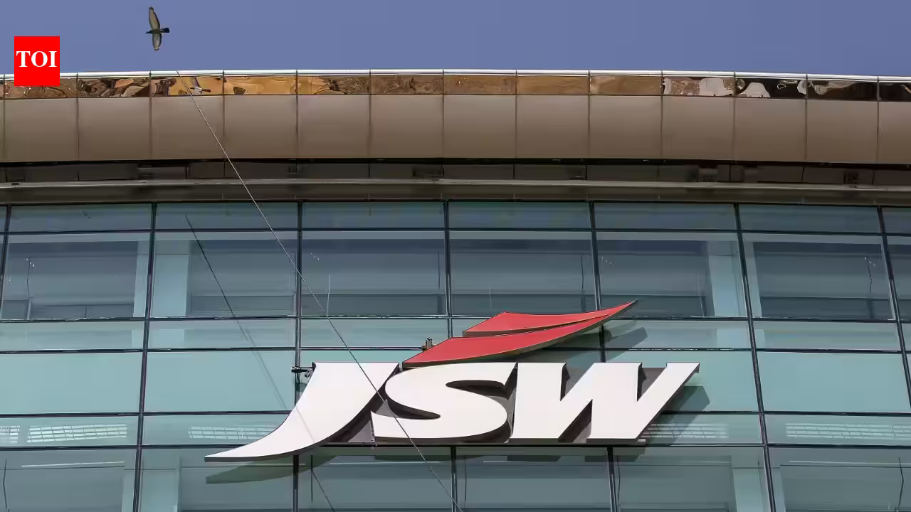 JSW Gears Up to Electrify Logistics with High-Voltage E-Truck Push