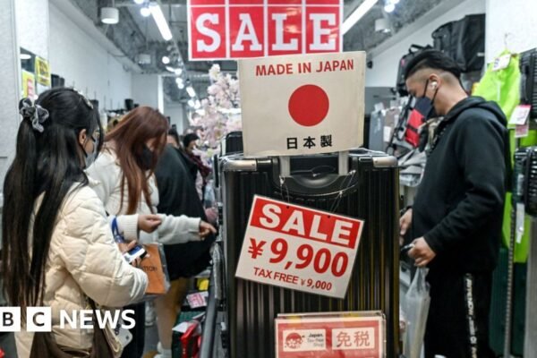 Japan Shatters Three-Decade Norm With Bold Rate Hike to Tame Inflation