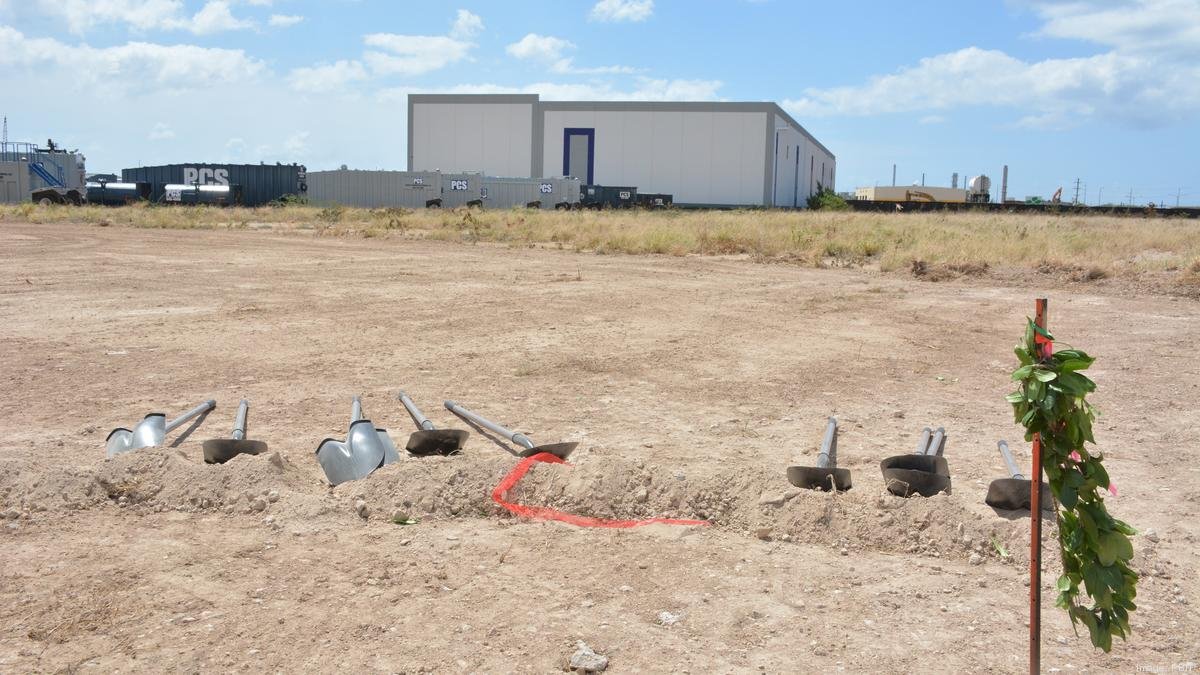 Kapolei Crunch: Oahu Industrial Land Prices Hit Record Highs Amid Supply Squeeze