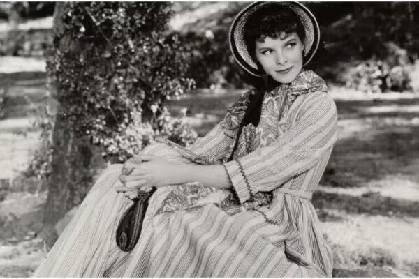 Katharine Hepburn’s Timeless Advice: Why You Must Paddle Your Own Canoe to Navigate Life