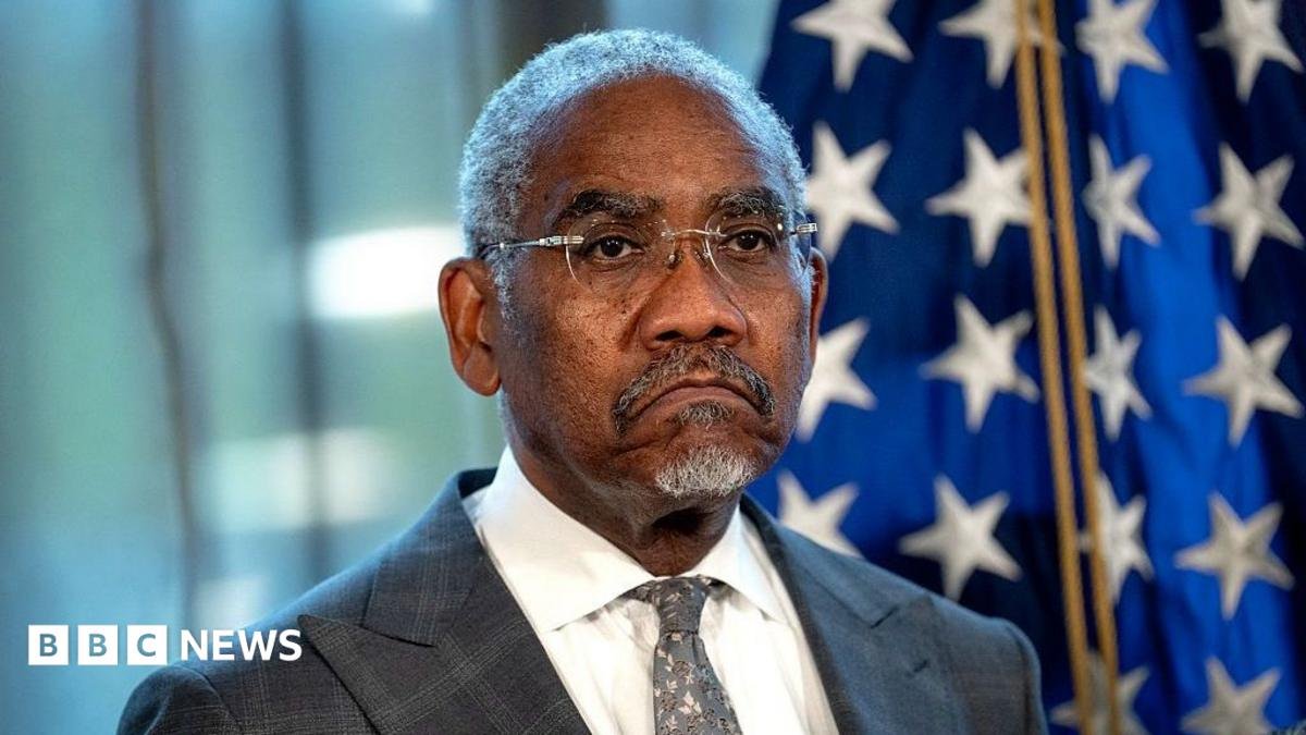 Key House Democrat Breaks Ranks, Leads Opposition to Heavy Bomb Sale to Israel