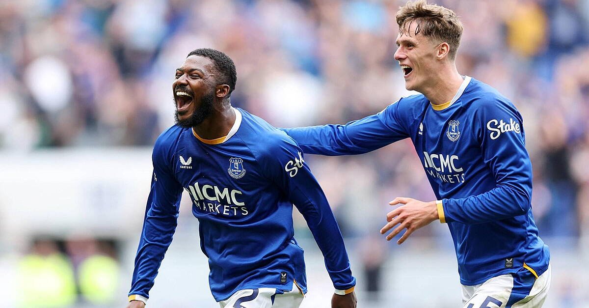Maitland-Niles Breaks United Hearts With Stoppage-Time Everton Rescue