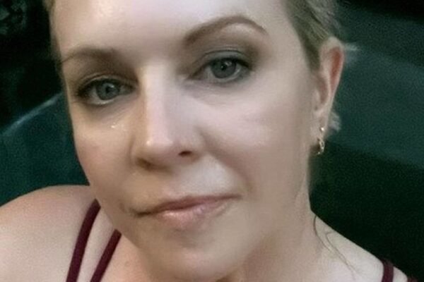 Melissa Joan Hart Turns Heads: Sabrina Star’s Fitness Transformation Stuns Social Media