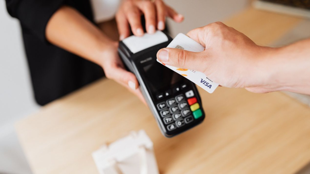 Mexico’s Digital Gold Rush: Card Payments Skyrocket to MX$6.9 Trillion in 2025