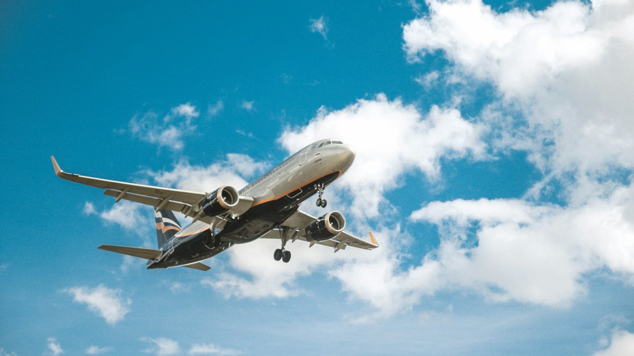 Mexico’s Skyward Tax: 10% Airspace Fee Hike Set for 2027 Takeoff