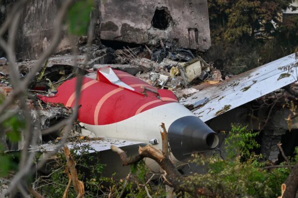 Military Aircraft Crashes During Airshow Display