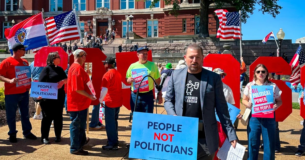 Missouri High Court Blocks GOP-Redrawn Map, Ordering Use of Current Districts for November Vote
