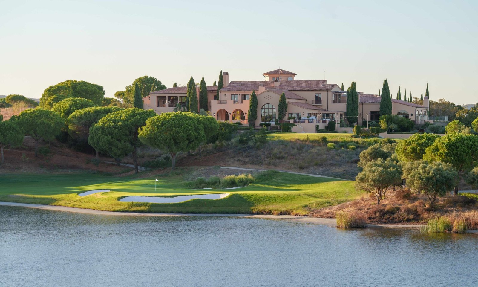 Monte Rei Unveils a Masterpiece: Iconic Golf Sanctuary Emerges Reimagined