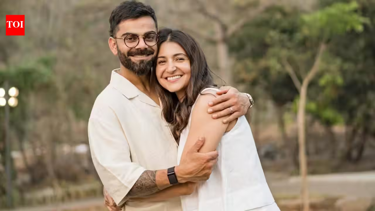 "Music War on Set: Anushka Sharma Once Gave Virat Kohli the Boot from His Own Punjabi Playlist, Reveals Celebrity Photographer!"