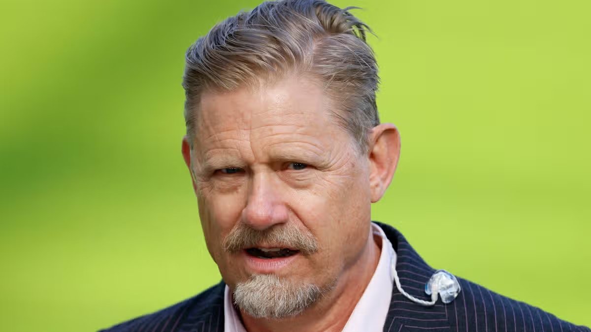 Old Trafford Secured: Record-Breaking Signing Earns Schmeichel’s Ultimate Seal of Approval