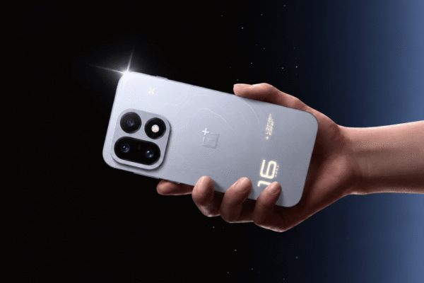 OnePlus 16 Breaks Cover: Tera-Byte Power Meets Triple-Tone Design