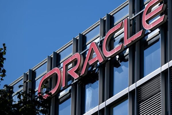 Oracle’s Cloud Sprint Hits Hyperdrive: Q1 Earnings Crush Estimates Amid AI Surge