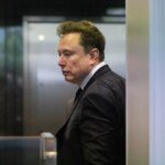 Paramount Plots a High-Stakes Gambit to Bring Elon Musk Into the Fold
