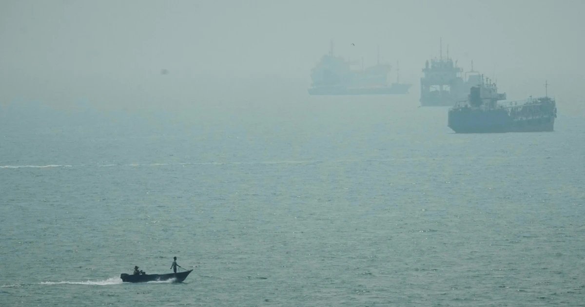 Pentagon Retaliates: U.S. Forces Strike Five Iranian Tankers Following Brazen Naval Assault