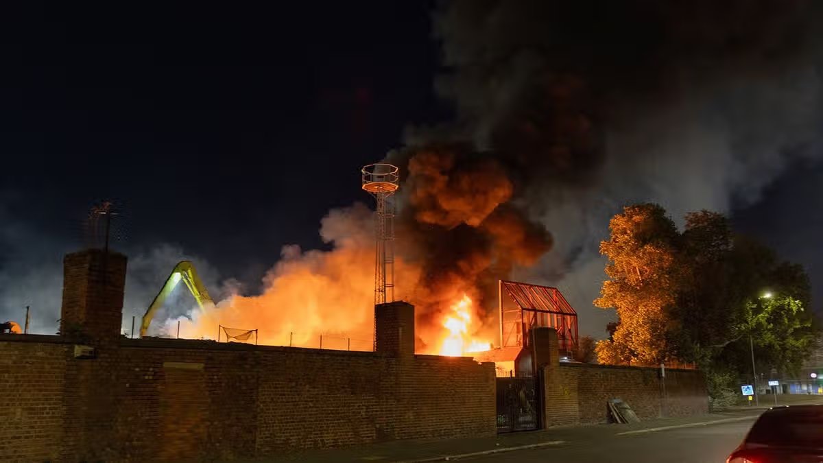 Plumes of Panic: Massive Scrap Yard Inferno Engulfs Liverpool Skyline