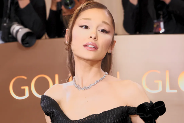 Pop Star Power-Up: Ariana Grande Makes a Surreal Comeback in Final Fantasy Resonance