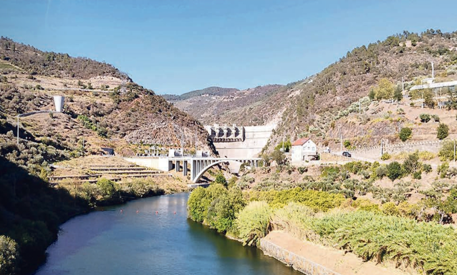 Portugal Pulse: From Breaking Headlines to Hidden Escapes