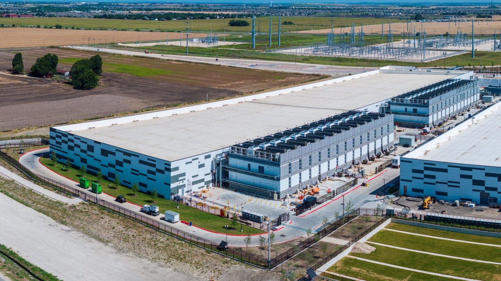Powering Progress: Feds Set New Blueprint for Sustainable Data Centres