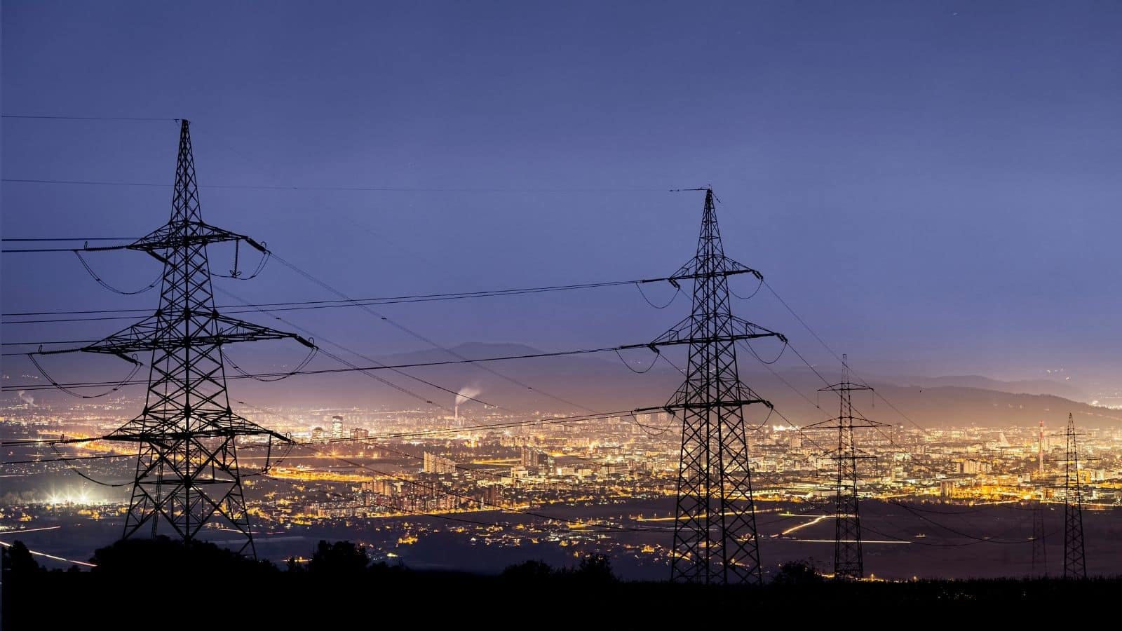 Powering the Margins: How Cities Can Defuse the Household Energy Crisis