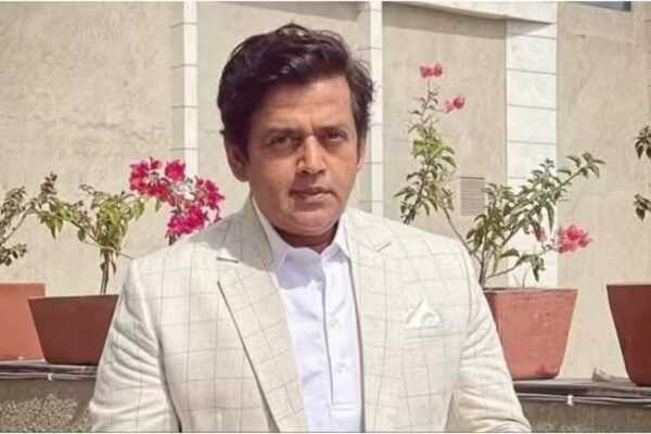 "Ravi Kishan’s Gen Z Moment: The Actor-MP Wants to Swap Viral Reels for Real Votes"