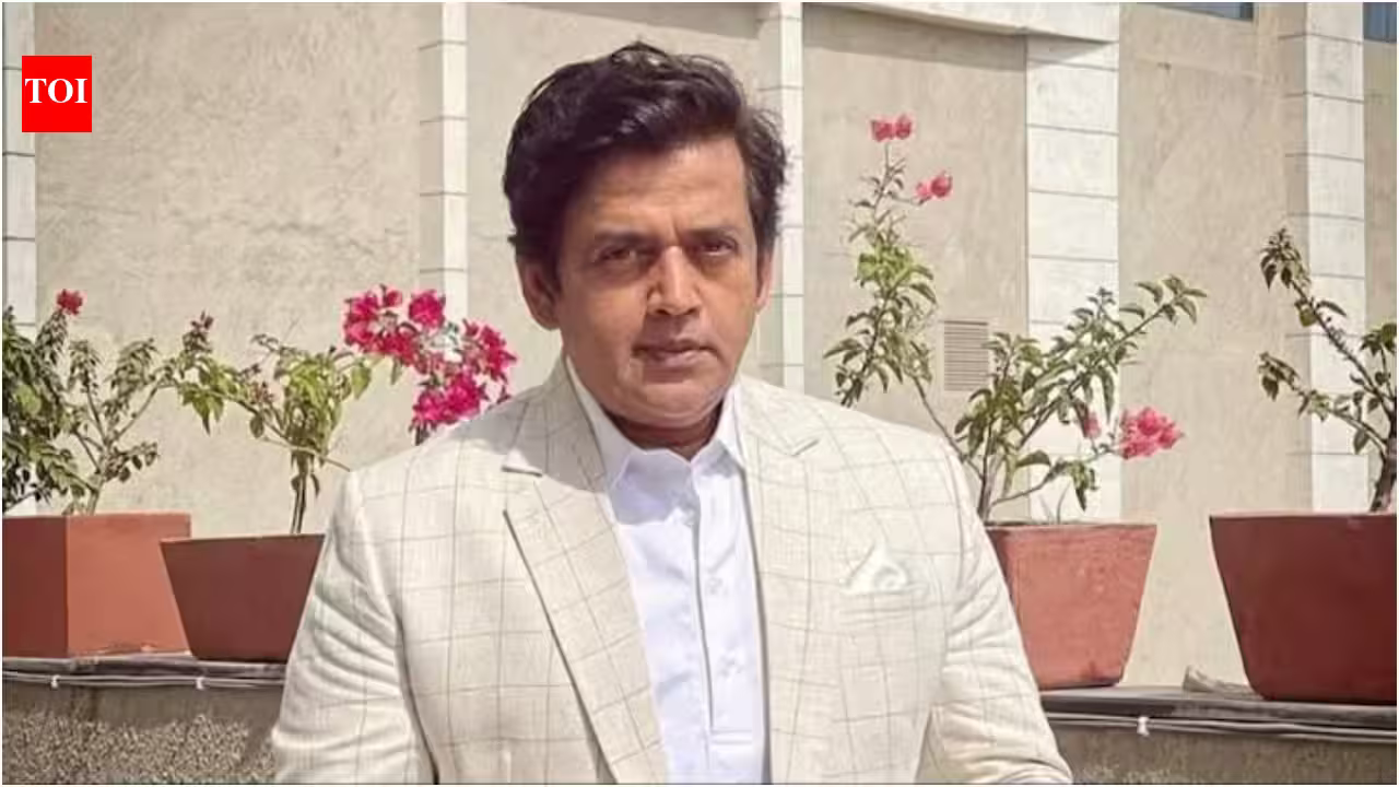 "Ravi Kishan’s Gen Z Moment: The Actor-MP Wants to Swap Viral Reels for Real Votes"