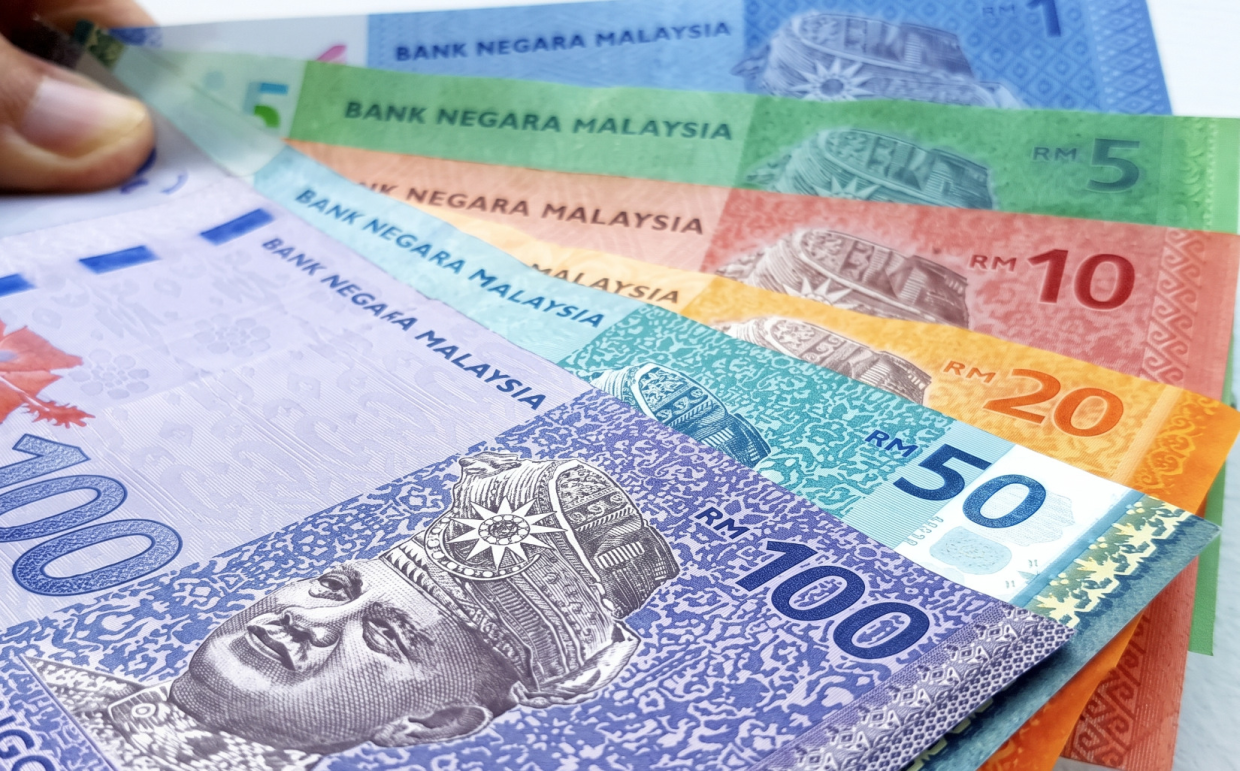 Ringgit Finds Steady Ground as Morning Trade Tips Higher Against Greenback