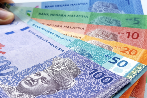 Ringgit Gains Incremental Ground Against Greenback in Early Trade