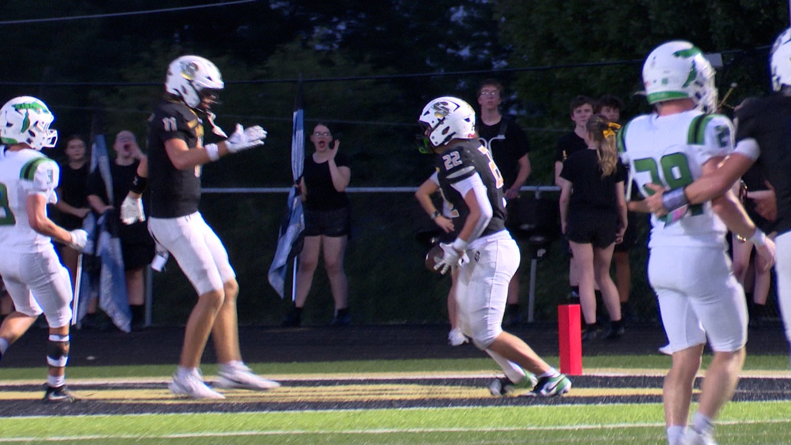 Savannah Defeats Smithville in Home Victory