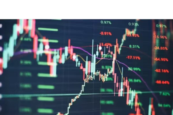 Sensex Soars 580 Points: Market Bounces Back from Weekly Slump to Trade Green