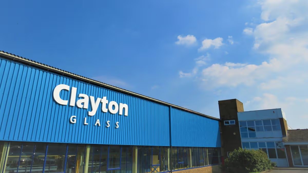 Shattered Hopes: North East Glass Workers Face Payless Future as Administration Looms