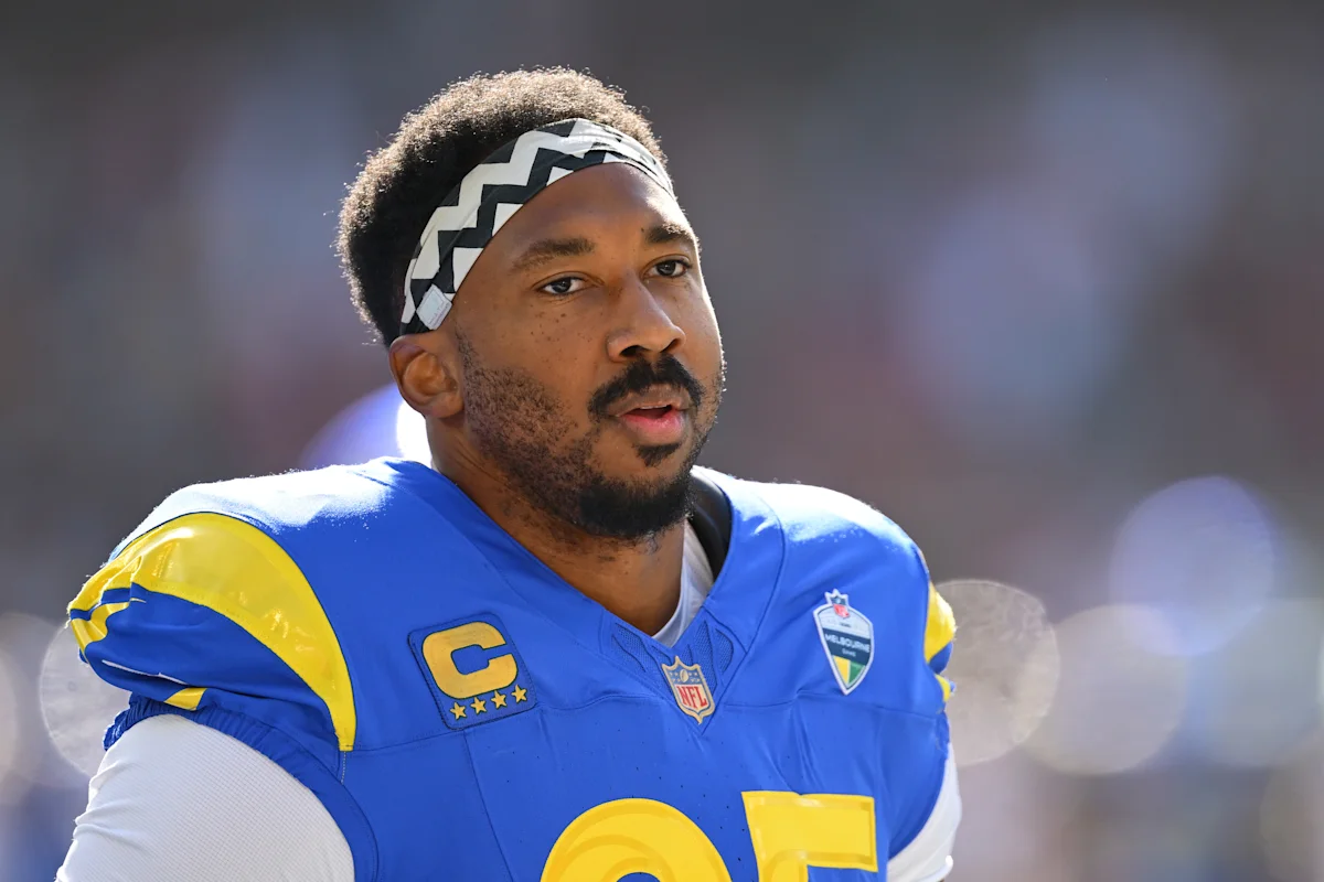 Sidelined Superstar: Myles Garrett Set for Knee Surgery Amid Browns’ Early-Season Crisis